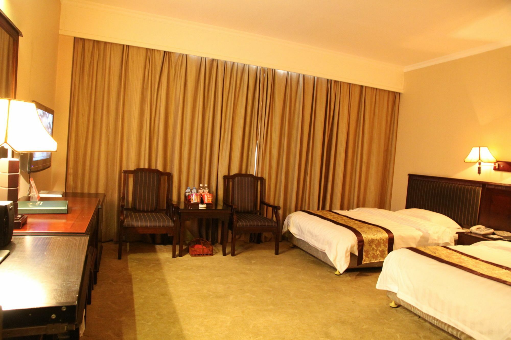 Nantian Grand Hotel Лючжоу Экстерьер фото